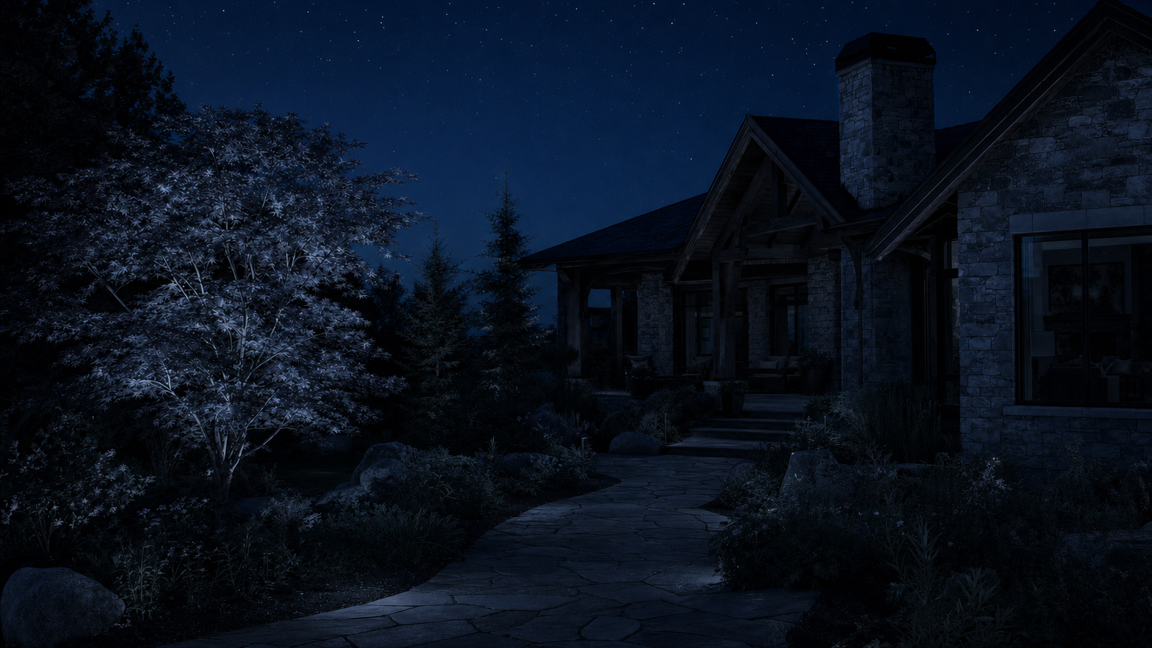 Aménagement résidentiel au clair de lune, éclairage extérieur éteint